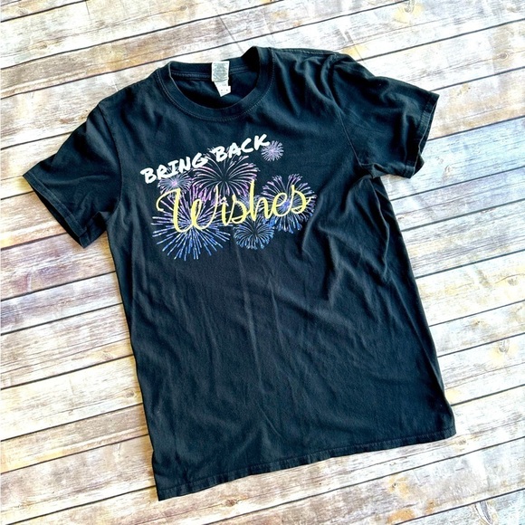 Etsy Graphic Tee Disney Fireworks Bring Back Wishes Small T-Shirt Black Top - Picture 1 of 9
